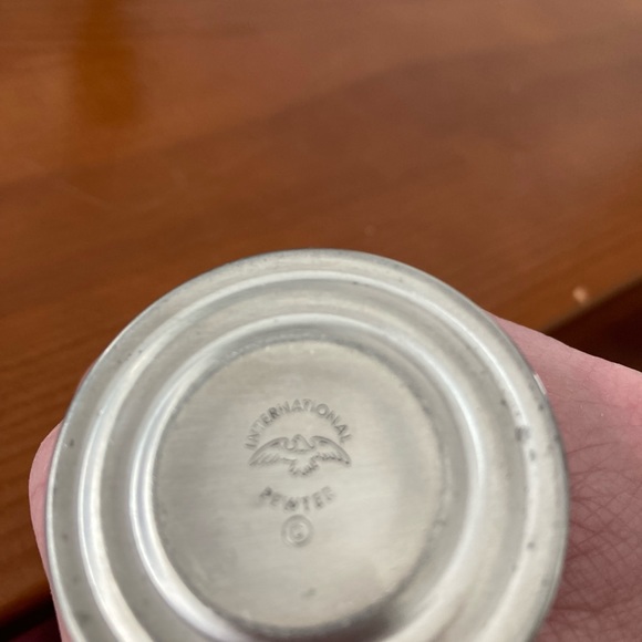 Vintage pewter salt and pepper shakers - Picture 2 of 2